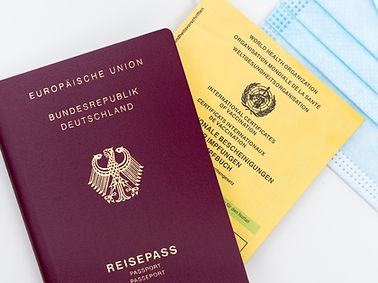 Deutscher Reisepass, Impfpass, Maske