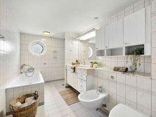 Kitchen or Bathroom First? Which Renovation to Tackle First