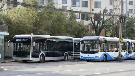 Eurostat: Οι ΑΠΕ καλύπτουν μόλις το 11% της ενέργειας στις μεταφορές στην ΕΕ