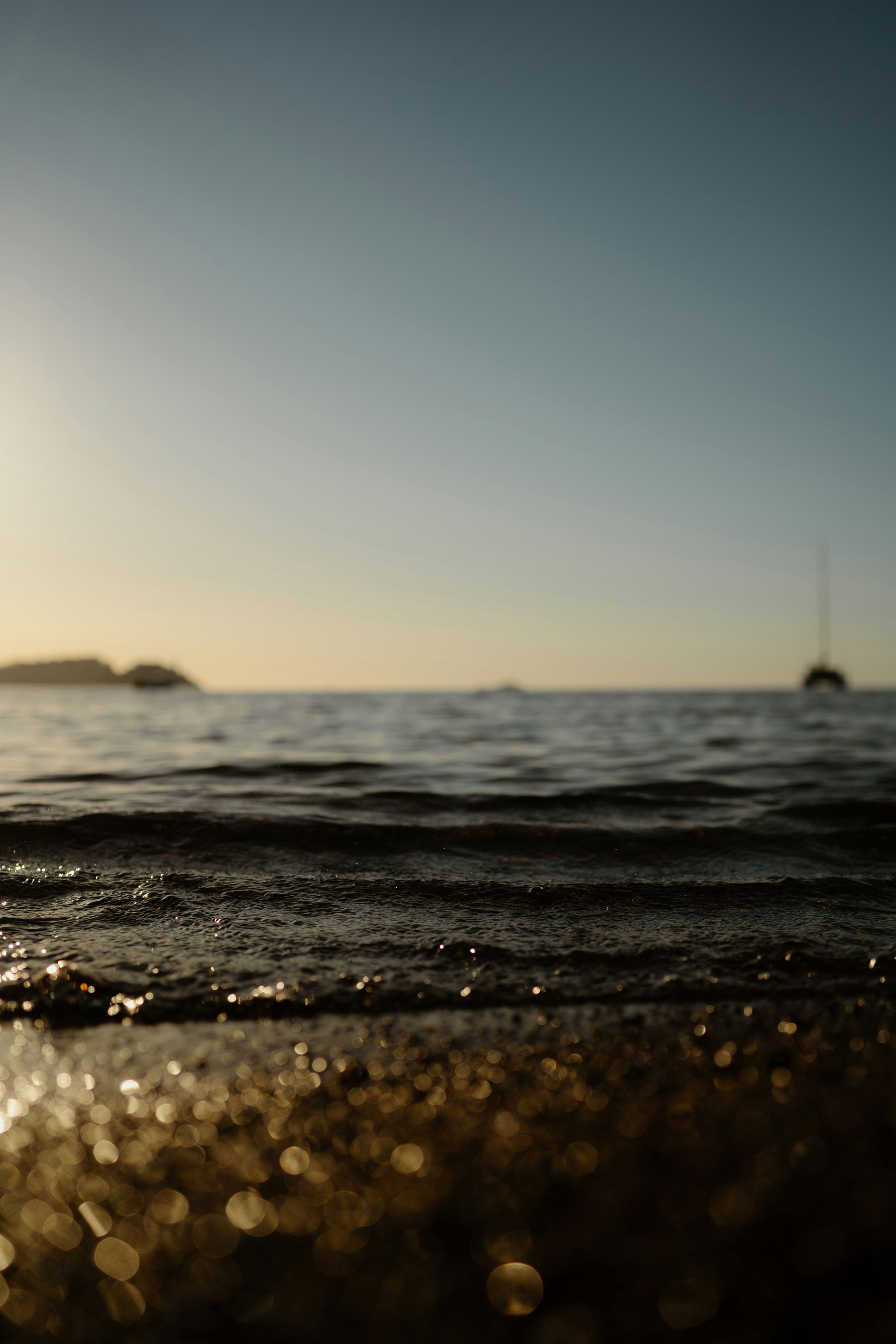 Waves washing ashore at sunset during a 60min session