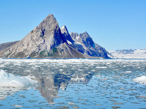 Landgewinnung durch Trockenlegung vom Meeresboden