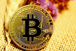 Escroqueries aux Cryptomonnaies, bitcoins, blockchain, fonds d’investissement : Gare à qui vous confiez vos économies.