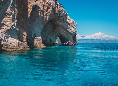 Image by Árpád Czapp