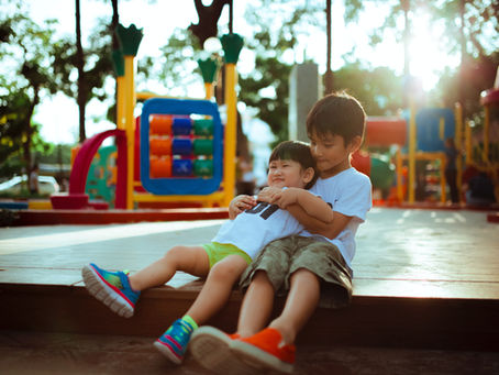 S1E28: Child Loss through the Eyes of the Sibling with Michele Benyo