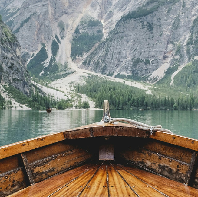 Image by Luca Bravo