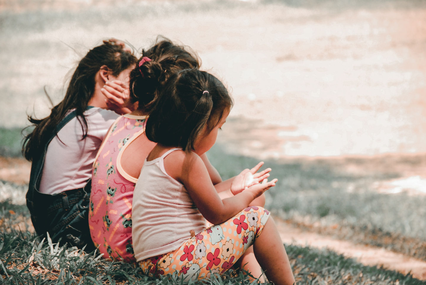 Children Photography by Blake Ferguson depicts Three Friends enjoying the Summer together in Ontario, Canada.