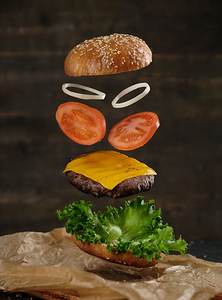 Aufbau eines Hamburgers (Fast Food)