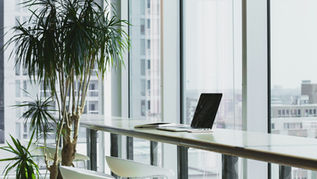 Managing IT Infrastructure Across Multiple Locations: How Leasing Ensures Consistency
