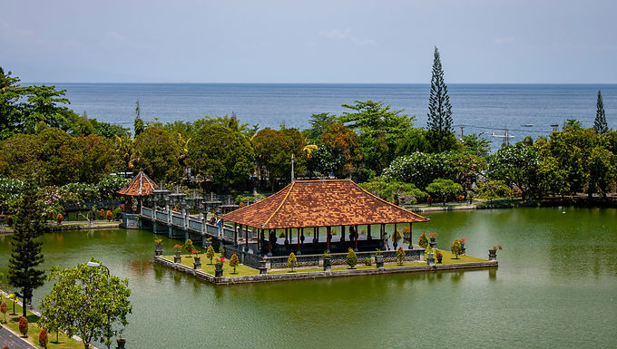 east-taman-ujung