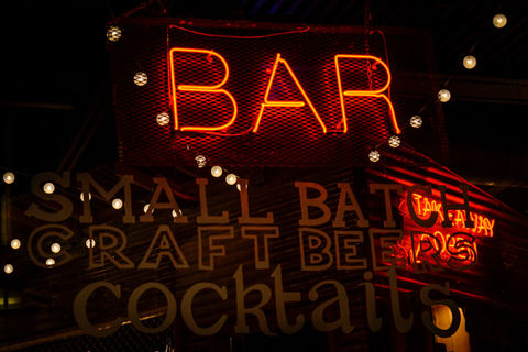 Sandy's Billard & Diner, Billard Bar Krumbach, Sportsbar Krumbach, Billard Turniere Krumbach, Dart spielen Krumbach, Tischkicker Bar Krumbach;