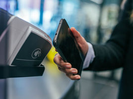 Grandes empresas y fintechs amenazan la hegemonÃa de la banca como prestamista