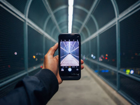 La influencia de las nuevas tecnologías en la integración social de los migrantes