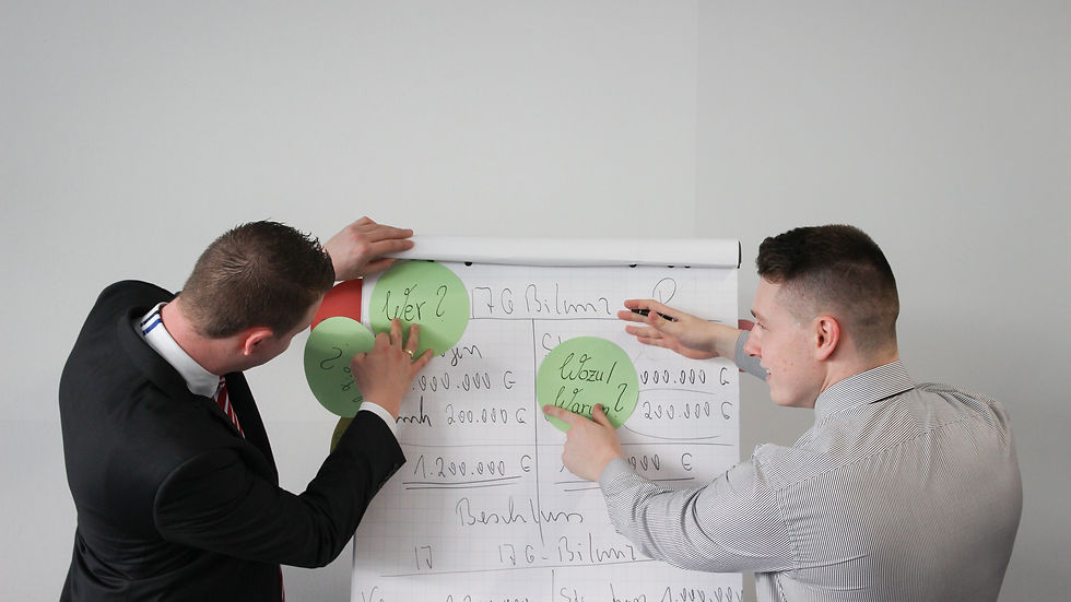 lawyers using sticky notes