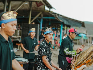 Sejarah Penemuan Angklung : Jejak Awal Seni Musik Bambu Nusantara