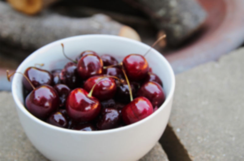 Bing Cherries - per pound
