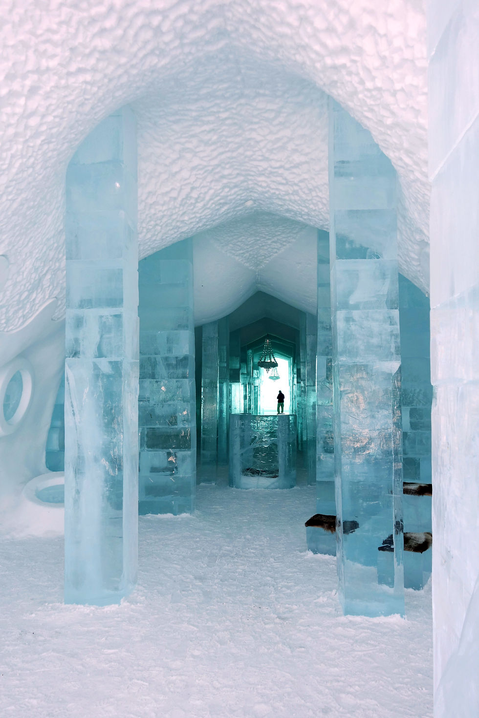 Eishotel Winter