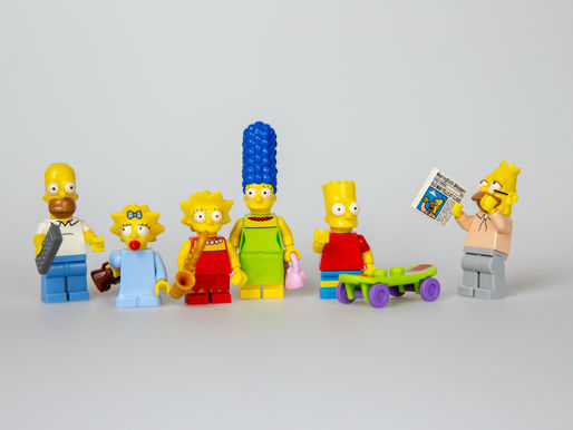 Les Simpson : l'histoire d'une famille qui traverse les années.