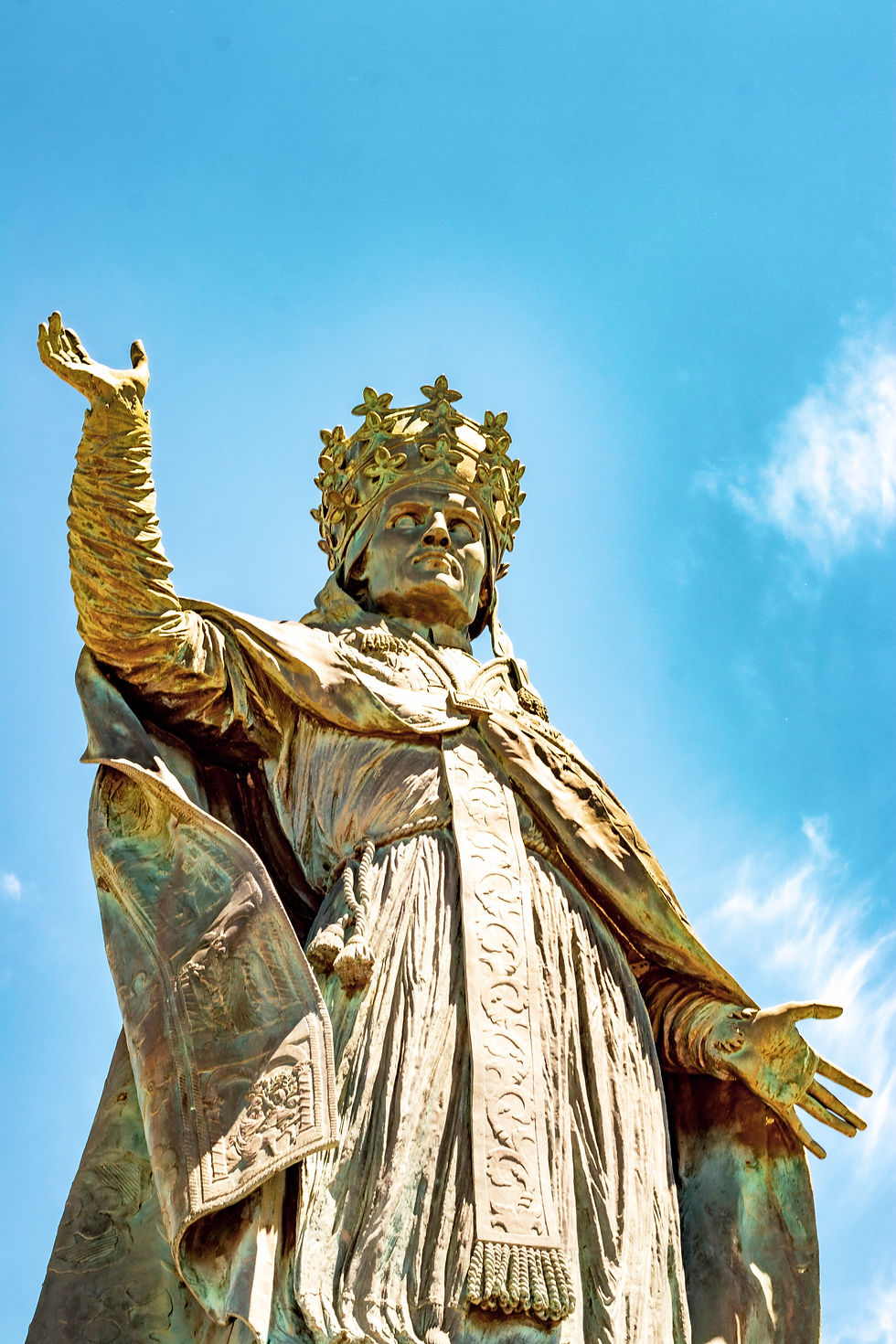 The Reign of King Romidor "The Golden" Sunjoy