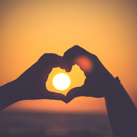 14 ways to show yourself "I love you".