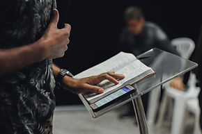 Image by Nycholas Benaia