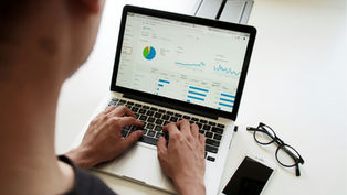 5 Key Factors to Consider When Choosing a Financial Manager for Faith-Based Institutions