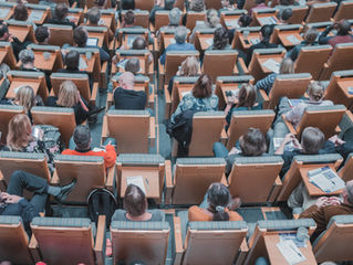 Descomplica compra UniAmérica e quer ser a “intrusa” no meio de grupos educacionais