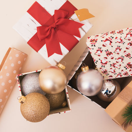 Sticking To A Holiday Budget