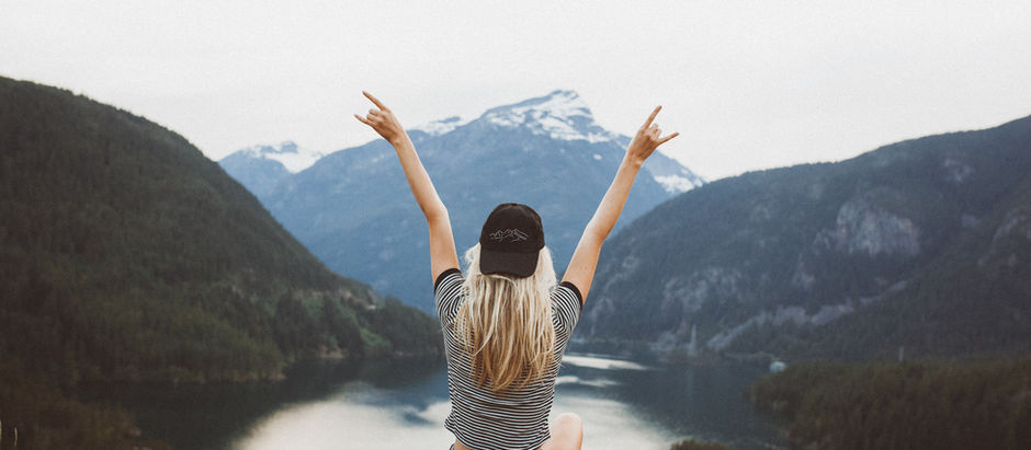 Péndulo hebreo y enfermedad: liberar la raíz energética del conflicto