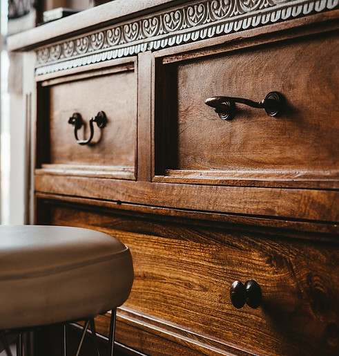 custom cabinet maker and furniture builder