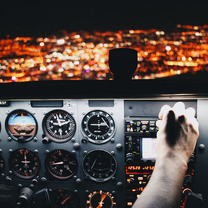 COMPANHIAS AÉREAS PODERÃO BANIR PASSAGEIROS