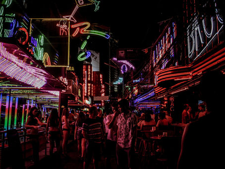 Experience Louisville’s Nightlife in Style: Safe and Luxurious Transportation with Pegasus