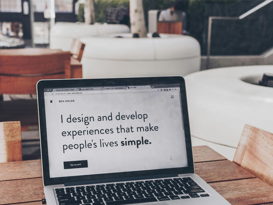 A laptop emphasising the importance of website design for internal linking