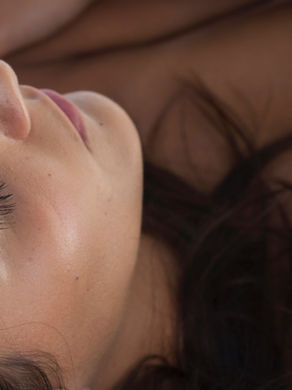 L'anti-cernes naturel avec des huiles essentielles