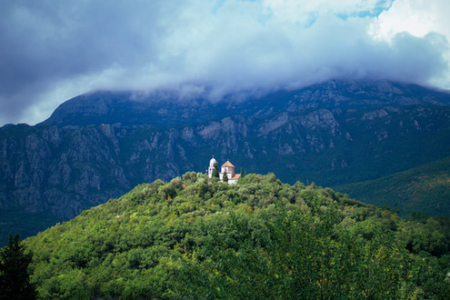 Image by Ivan Aleksic