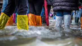 Cristianos se solidarizan con la comunidad tras inundaciones en Texas; Gabinete de Trump ora por Texas