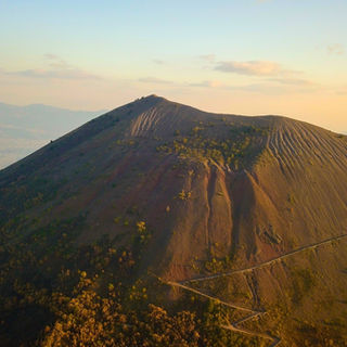 Subir al Monte Vesubio: Excursiones, cómo llegar y consejos