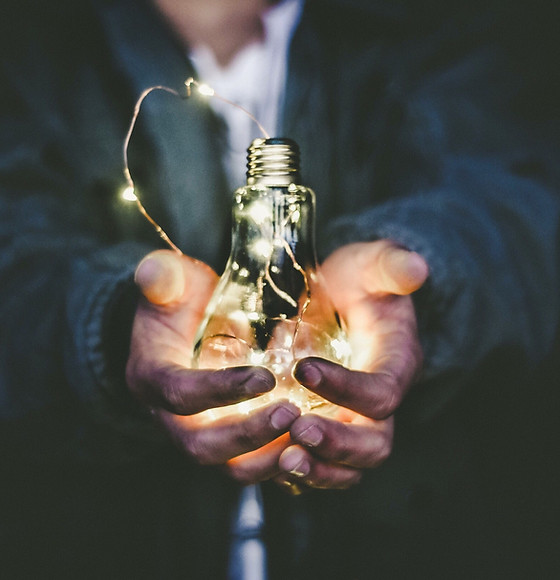 Image by Riccardo Annandale