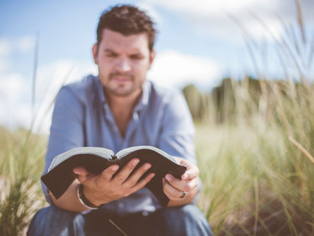 4 Tips for Studying the Bible