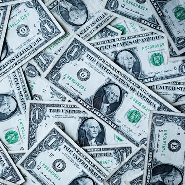 Falling Risk-Free Rates, Rising Risk Premiums Lead to Small Multifamily Cap Rate Stability
