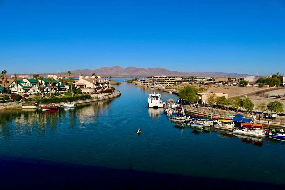 Background image of lake havasu