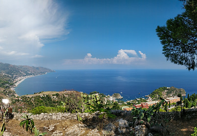 Western Cliff Neighborhood