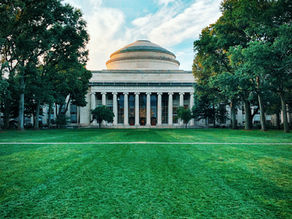 Crafting a Compelling “Why This College?” Essay