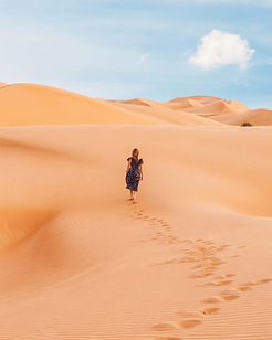 Oman is a hidden gem in the Middle East, affected by neither instability nor oil wealth. The country boasts a rich cultural heritage, a fabulous past, traditional charms, and Bedouin values. This one-week tour of Oman shows you all the highlights. From Muscat's Grand Mosque to the dunes at the Wahiba Sands and from spectacular views of the Grand Canyon of Arabia to the cattle market and fort in Nizwa, this holiday will take you deep into the deserts. Drink coffee with a Bedouin family, sail a traditional dhow along the coast and enjoy a swim in the beautiful turquoise pools of the desert oasis of Wadi Bani Khalid.
