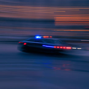 Voiture de police photo furtive floue