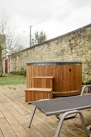 Hot Tub Removal by Simmons Family Junk Removal