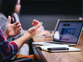Teaching Sustainability Through AI Art in Edutainment Campaigns