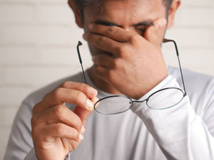 Tired Eyes? 7 Easy Fixes for Screen Eye Strain That Work Fast