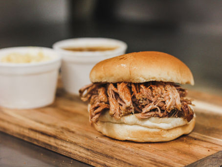 Pulled Pork auf dem Big Green Egg: So gelingt der BBQ-Klassiker