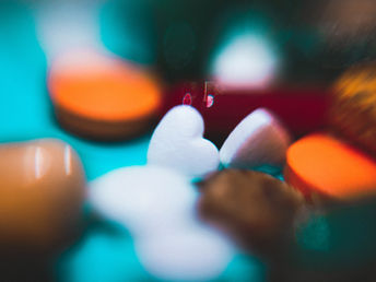 The Importance of Prebiotics and Probiotics for Optimal Health