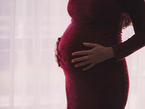 Pregnant woman from X&Y Fertility after IUI treatment using donor sperm.